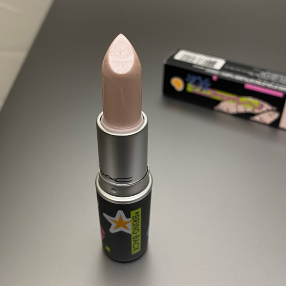 MAC Bringbacks “Bubbles” Lipstick - Picture 7 of 7